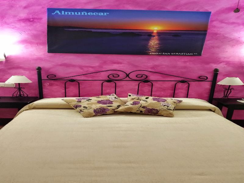 Hotel SAN SEBASTIAN Almuñécar Esterno foto